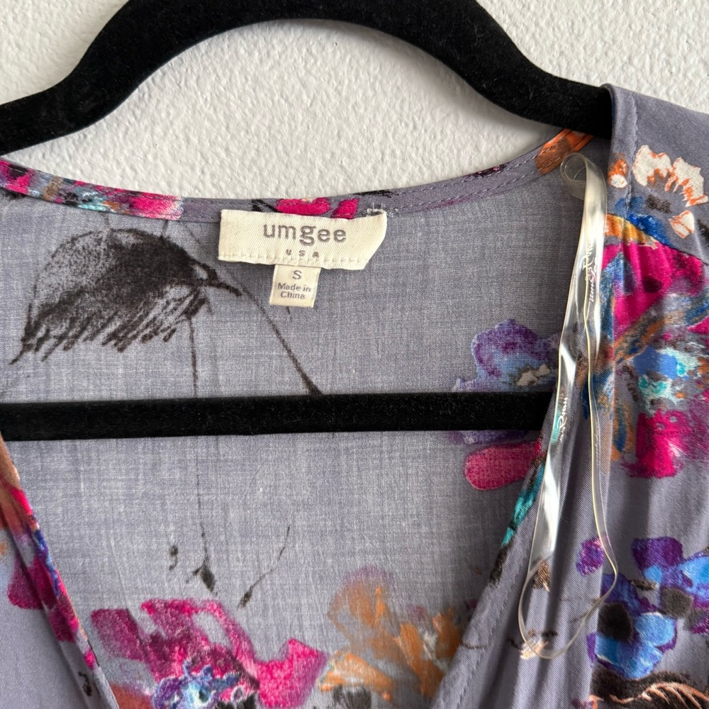 Floral Gray Romper with Colorful Accents - Picture 3 of 4